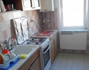 Apartament 3 camere, 62 mp, decomandat, zona Piata Flora