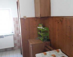 Apartament 3 camere, 62 mp, decomandat, zona Piata Flora