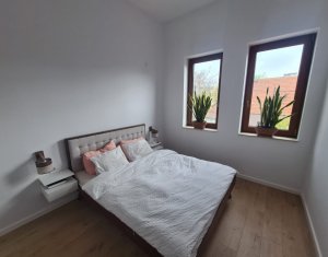 Appartement 3 chambres à vendre dans Cluj-napoca, zone Bulgaria