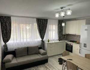 Sale apartment 3 rooms in Baciu