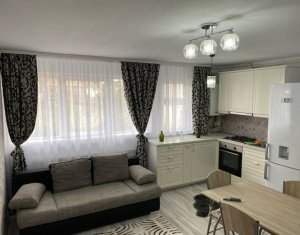 Apartment 3 rooms for sale in Baciu