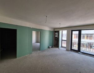 Appartement 3 chambres à vendre dans Cluj-napoca, zone Centru