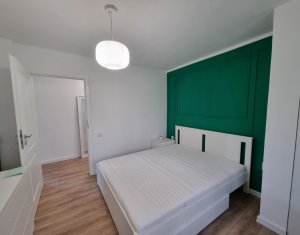 Appartement 3 chambres à vendre dans Cluj-napoca, zone Intre Lacuri