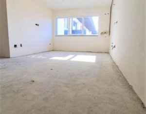 Vanzare apartament 3 camere in Baciu