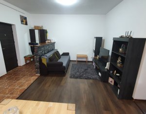 Apartament cu 3 camere, finisat modern, mobilat, Sub Cetate, Floresti