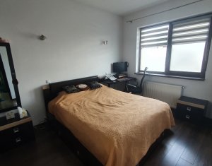 Apartament cu 3 camere, finisat modern, mobilat, Sub Cetate, Floresti