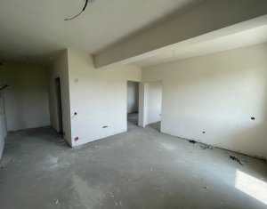 Apartament 3 camere, situat in Floresti, zona Teilor 