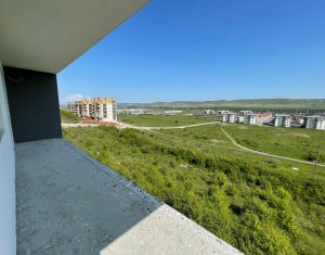 Apartament 3 camere, situat in Floresti, zona Teilor 