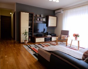 Apartament 3 camere, 75 mp + 14 mp balcon, Zorilor