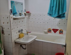 Appartement 3 chambres à vendre dans Cluj-napoca, zone Manastur