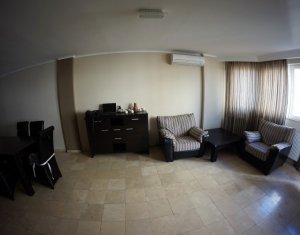 Appartement 4 chambres à vendre dans Cluj-napoca, zone Zorilor