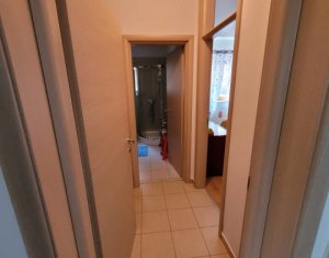 Apartament in vila, 84 mp, 3 camere, 136 mp curte, Andrei Muresanu