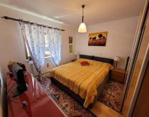 Apartament in vila, 84 mp, 3 camere, 136 mp curte, Andrei Muresanu