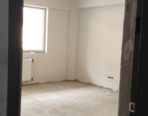 Apartament 4 camere, etaj I, cu CF, Floresti