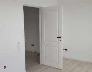 Vanzare apartament 2 camere in Floresti