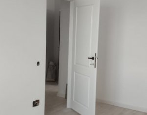 Apartament finisat, terasa 30mp, Floresti, are CF