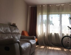 Apartament 3 camere, decomandat, 70 mp, boxa, Marasti