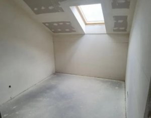 Appartement 3 chambres à vendre dans Floresti