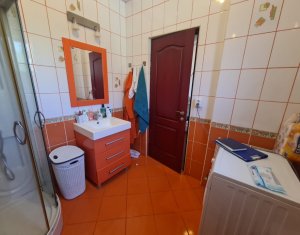 Appartement 4 chambres à vendre dans Cluj-napoca, zone Buna Ziua