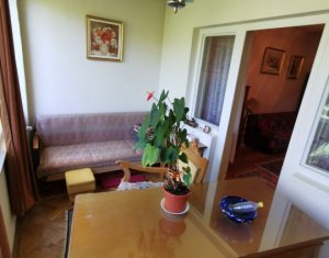 Apartament 96 mp, in zona centrala, cu gradina proprie