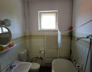 Apartament 96 mp, in zona centrala, cu gradina proprie