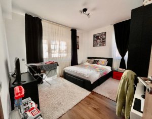 Apartament 3 camere, situat in Floresti, zona Stadionului