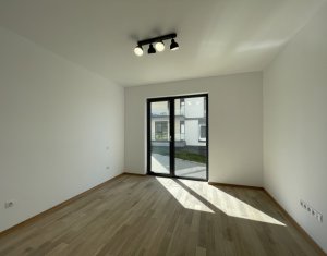 Vanzare apartament 3 camere, bloc nou, Andrei Muresanu, 72 mp, finisat