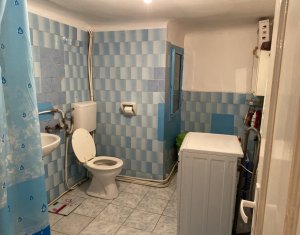 Apartament in imobil interbelic, D+P, 139 mp, zona centrala