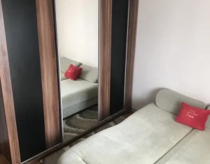 Apartment 3 rooms for sale in Cluj-napoca, zone Intre Lacuri