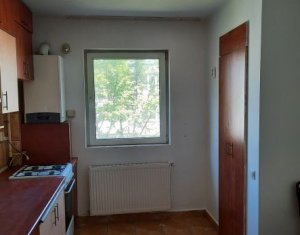 De vanzare apartament cu 2 camere mobilat utilat