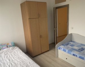 Apartament 3 camere, situat in Floresti, zona Stadionului