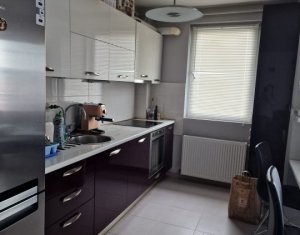 Apartament 2 camere, balcon, in cartierul Europa