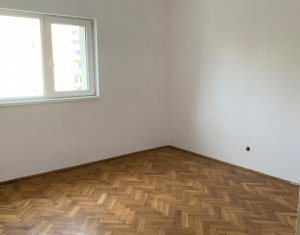 Appartement 3 chambres à vendre dans Cluj-napoca, zone Gheorgheni