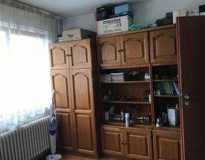 Apartament 3 camere, 68 mp, etaj intermediar, zona Donath