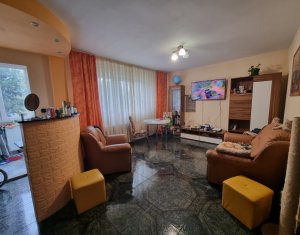 Apartament 3 camere semidecomandate, in Manastur, zona Parc Mehedinti