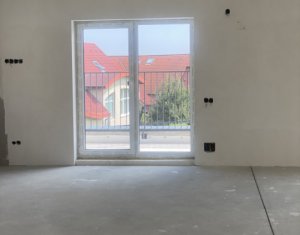 Apartament tip penthouse, 4 camere, zona Eugen Ionesco