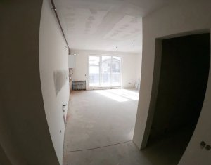 Appartement 3 chambres à vendre dans Floresti