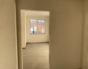 Apartament 3 camere, situat in Floresti, zona Tautiului