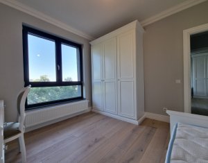 Apartment 3 rooms for sale in Cluj-napoca, zone Intre Lacuri