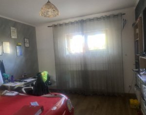 Apartment 4 rooms for sale in Cluj-napoca