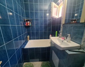 Appartement 4 chambres à vendre dans Cluj-napoca, zone Manastur