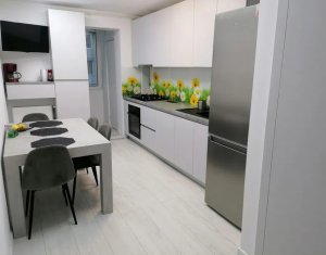 Vanzare apartament 3 camere in Cluj-napoca, zona Manastur