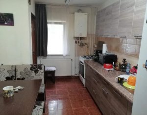 Apartament cu 3 camere, 2 bai, cartierul Marasti