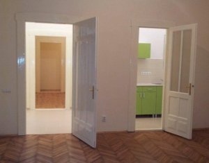 Apartament cu 3 camere(83mp) in zona ultracentrala, Piata Unirii