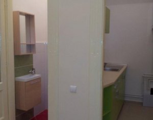 Appartement 3 chambres à vendre dans Cluj-napoca, zone Centru