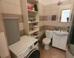 Apartment 2 rooms for sale in Floresti