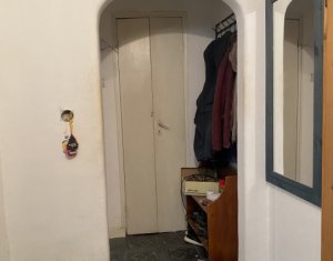 Appartement 4 chambres à vendre dans Cluj-napoca, zone Manastur