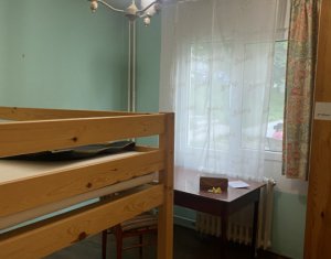 Appartement 4 chambres à vendre dans Cluj-napoca, zone Manastur