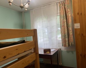 Appartement 4 chambres à vendre dans Cluj-napoca, zone Manastur