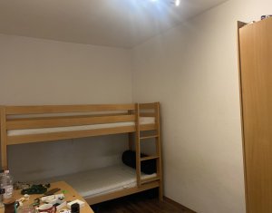 Appartement 4 chambres à vendre dans Cluj-napoca, zone Manastur